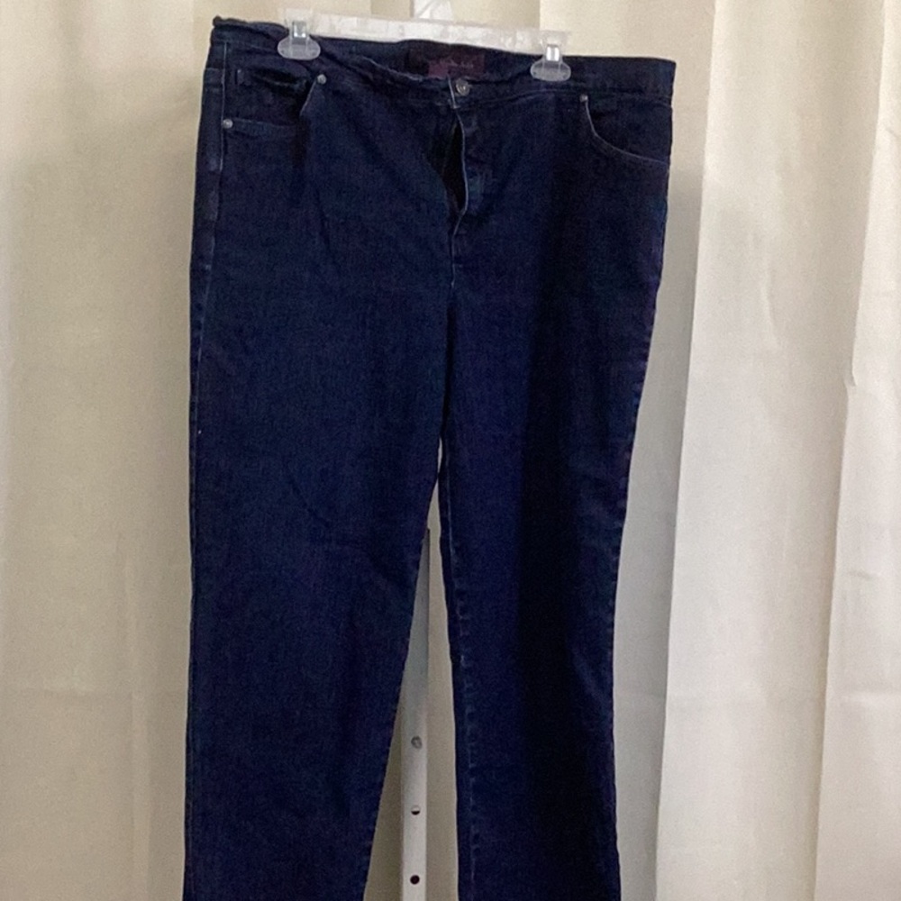 Gloria Vanderbilt dark blue Amanda jeans